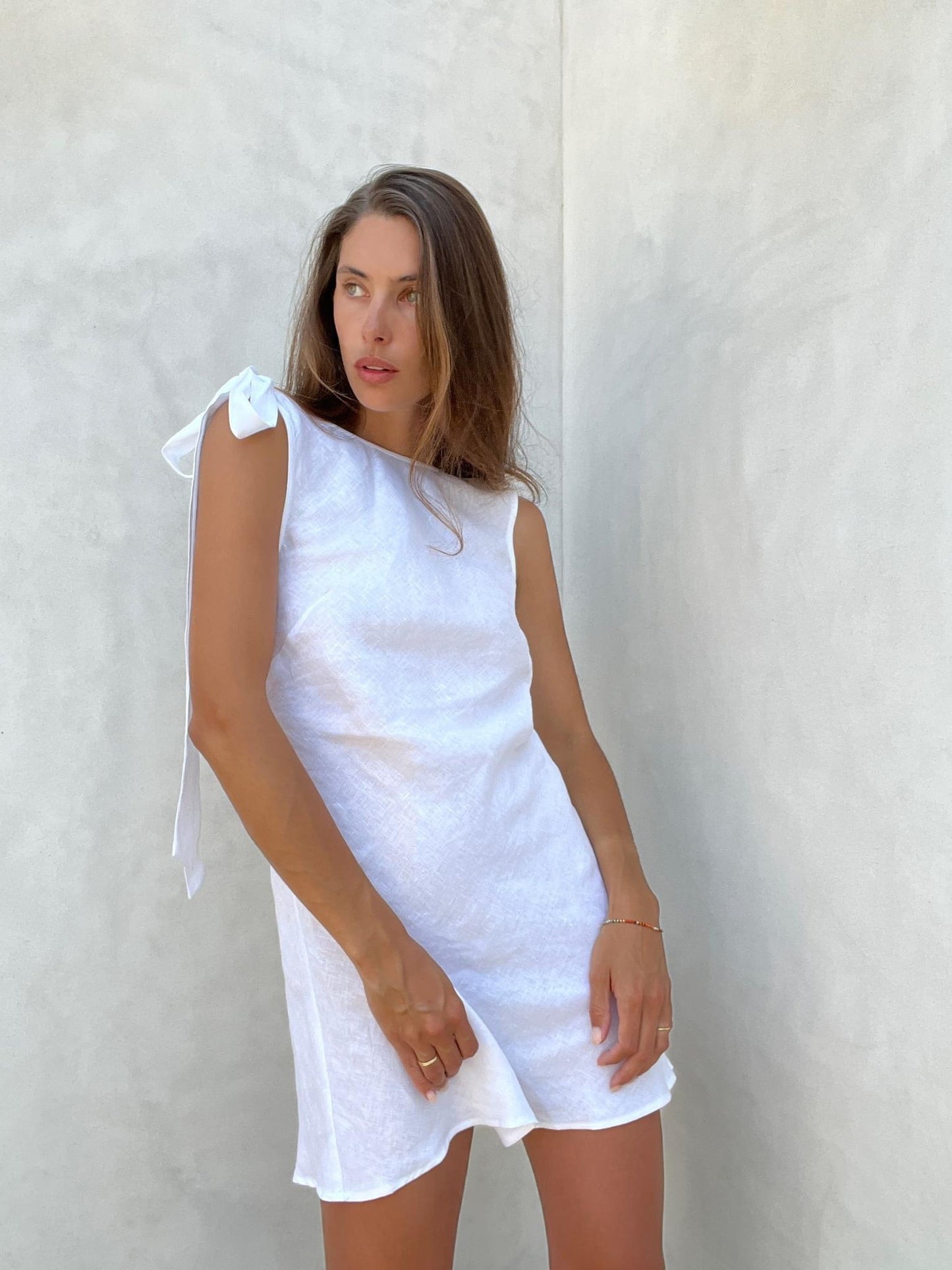 Caitlin Crisp - Wilmer Mini White - 12