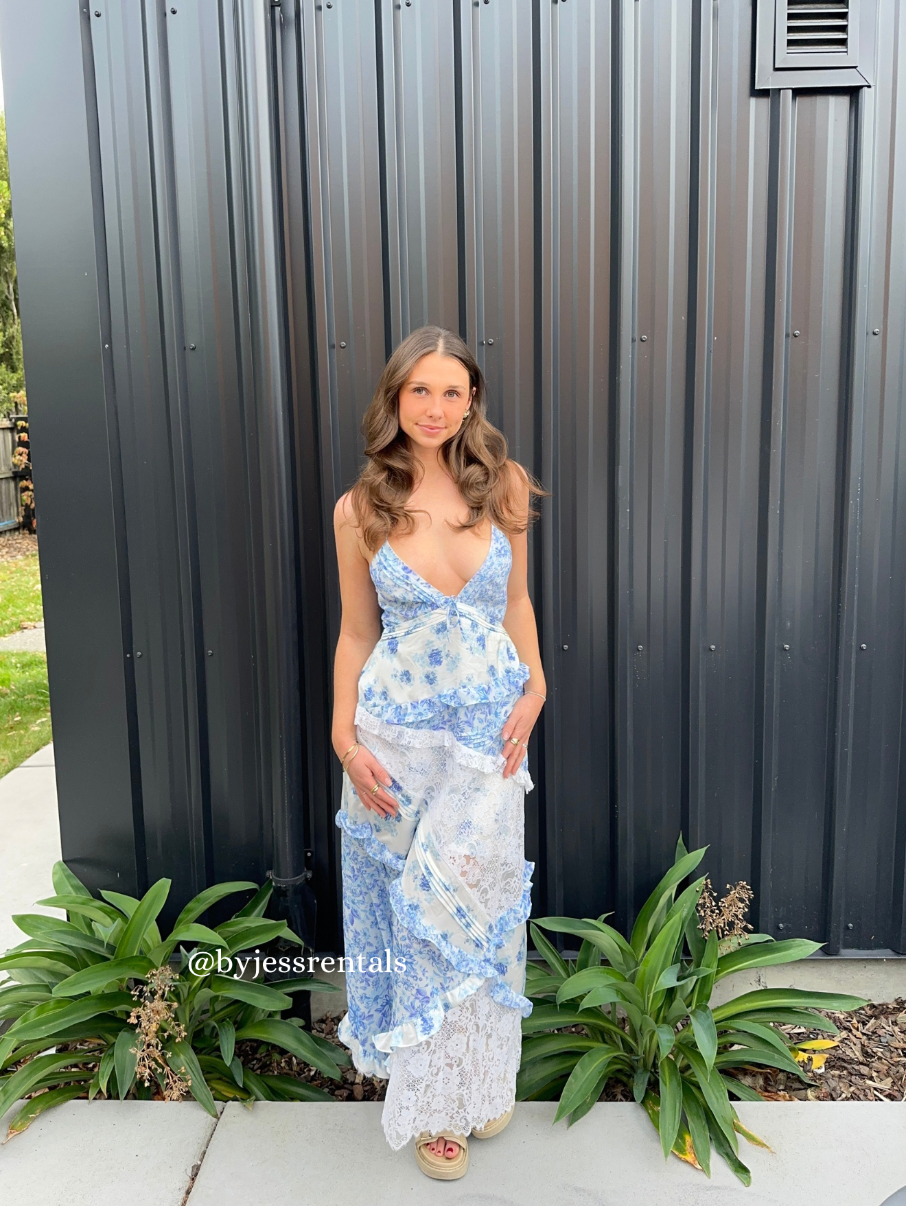 fitted lace wedding dress For Love and Lemons - Rosalyn Maxi Blue fitted lace wedding dress For Love and Lemons - Rosalyn Maxi Blue