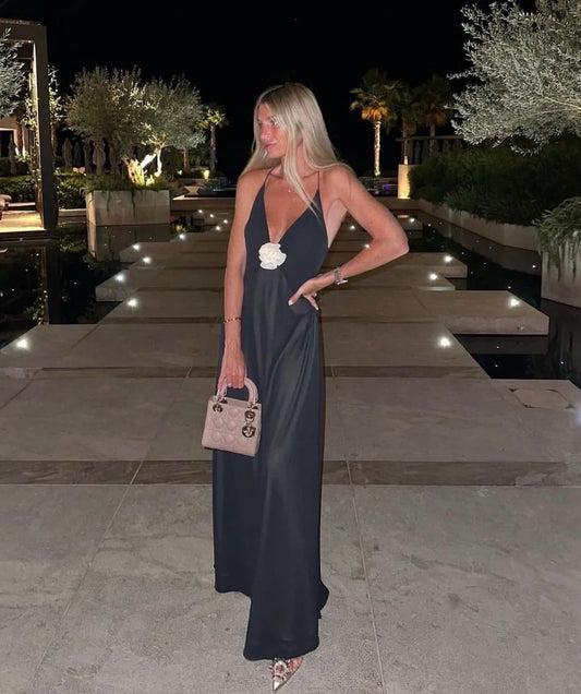 Helsa Studios - Deep V Maxi - 10